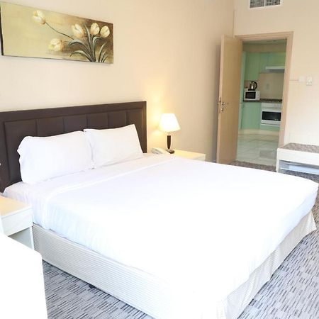 Wescott Pearl Hotel Apartments Dubaï Extérieur photo