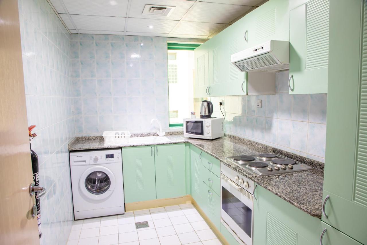 Wescott Pearl Hotel Apartments Dubaï Extérieur photo