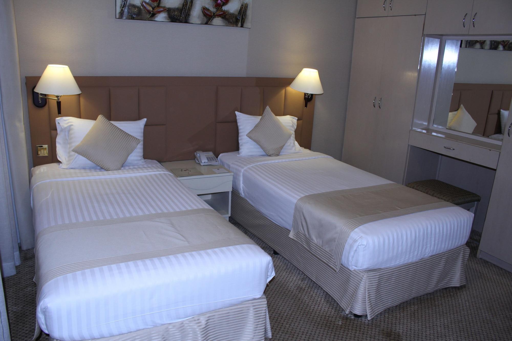 Wescott Pearl Hotel Apartments Dubaï Extérieur photo