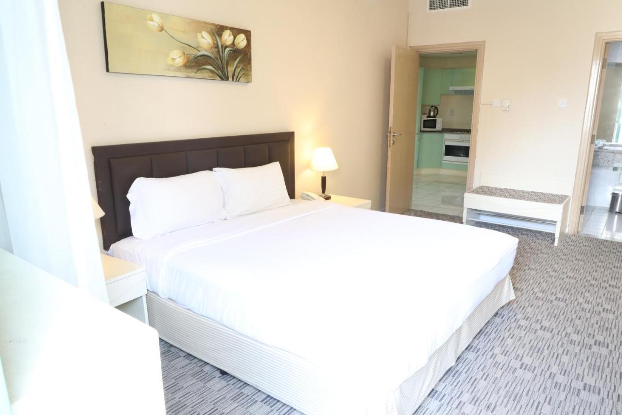Wescott Pearl Hotel Apartments Dubaï Extérieur photo