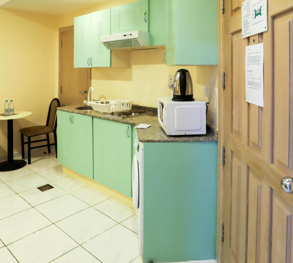 Wescott Pearl Hotel Apartments Dubaï Extérieur photo